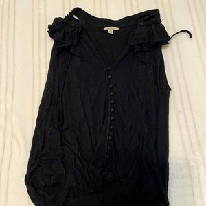 Women’s black top